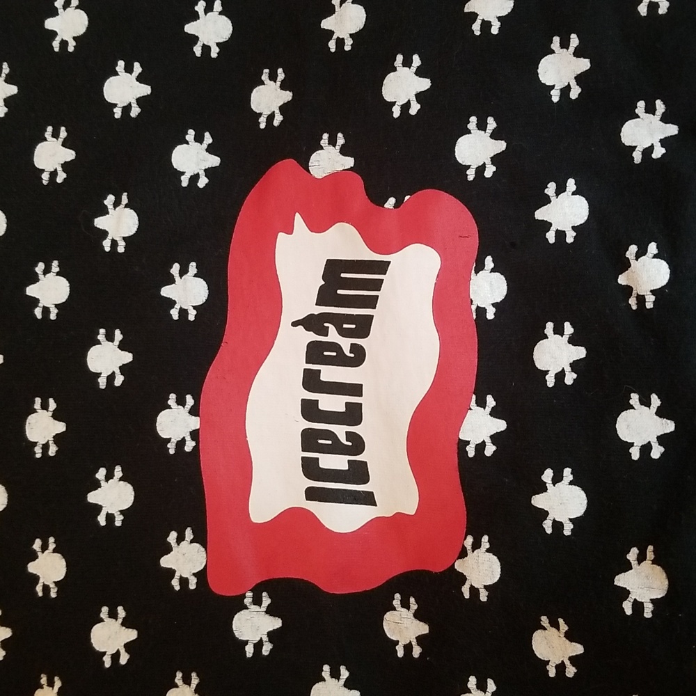 Men's XL Icecream shirt black and white with red in logo, extra large.